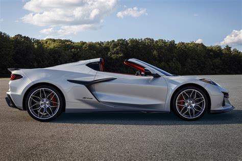 2023 Chevy Corvette Z06 Photo Gallery Images