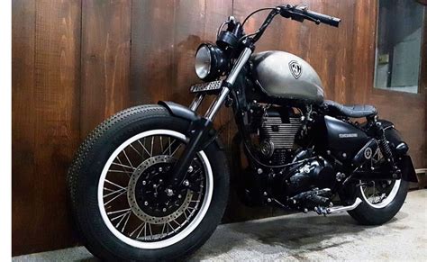 Heres A Modified Royal Enfield Thunderbird That Looks Simply Stunning