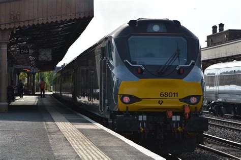 Chiltern Railways Silver And Grey Class 68 68011 So Close Flickr