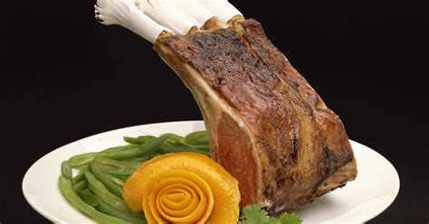 Para un sabor típico de la india, condimenta el cordero con la coliflor hervida y cúrcuma. Cómo preparar carne de cordero para que resulte tierna ...
