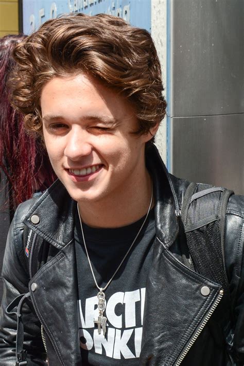 Bradley Simpson ️ ️ ️ ️ Dude Stop It Why Are U Doing This To Me