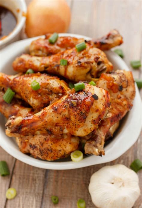 It's often a quick fix for a hungry crowd because of how easy it is to marinate, and toss into a crock pot. Honey Garlic Chicken Drumsticks Recipe - The Cookie Writer
