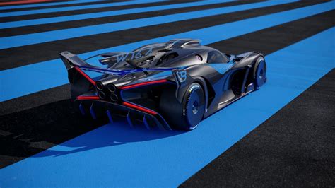 The bugatti bolide in the carbon and titanium. Bugatti dévoile la Bolide, l'hypercar de 1850 ch pour 1240 kg