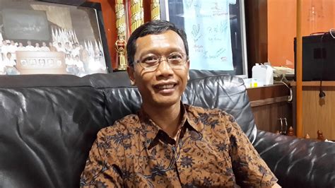 Lari Berdonasi Untuk Pika Semarang Sesawinet