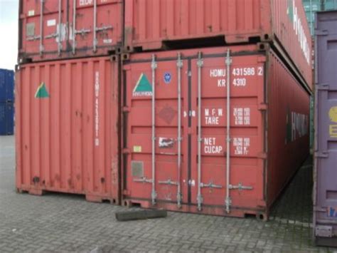 40ft X 8ft Cargo Worthy Csc Plated Buy A Shipping Container Uk Wide
