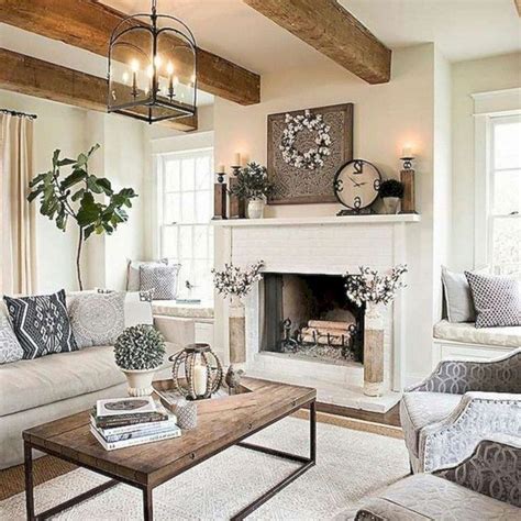 Small living rooms are often the most charming ones, as beautifully shown here by interior design studio pinney designs. 40+ Unbelievable French Country Living Room Design Ideas | Modern farmhouse living room decor ...