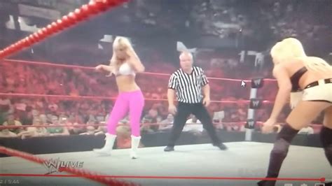 Perhaps the most telling representation of kelly kelly's adoration was her selection by the wwe universe to face, and defeat, brie bella for the divas championship on the special power to the people edition of raw in 2011. WWE Maryse Use Hair Flip Snap DDT on Kelly Kelly - YouTube