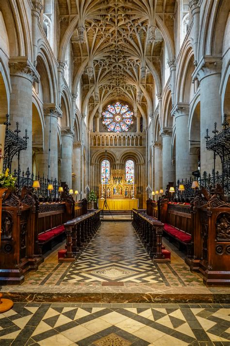 University of oxford, oxford, united kingdom. Entertablement Abroad - Christ Church Cathedral, Oxford ...