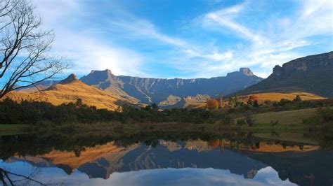 Mont Aux Sources Amphitheatre At Drakenberg Mountains In South Africa