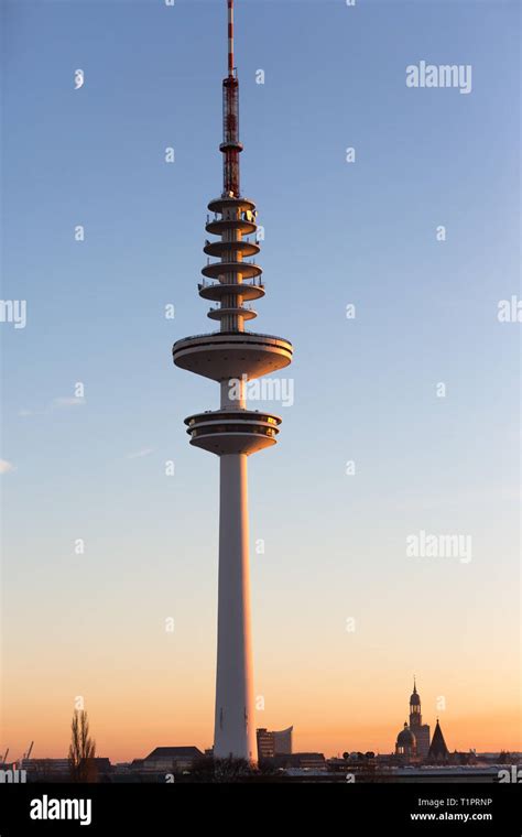 Tv Tower In Hamburg Stock Photo Alamy