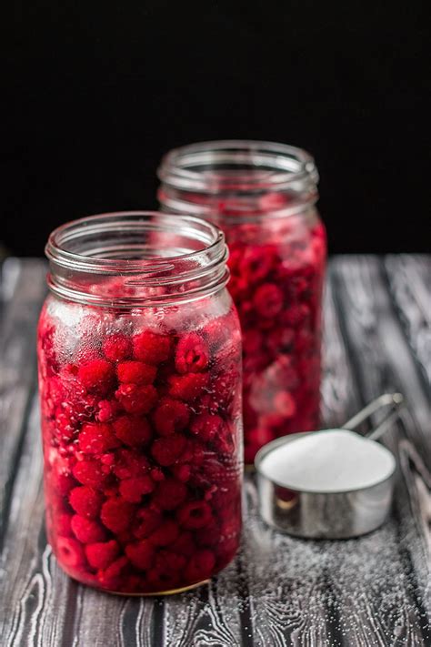 This homemade raspberry liqueur (sweet raspberry vodka) is so easy & is well worth the effort! Homemade Raspberry Liqueur Elixir