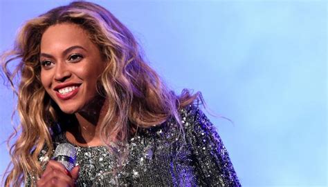 Beyoncé Net Worth Age Height Movies Weight Parents Albums Bio