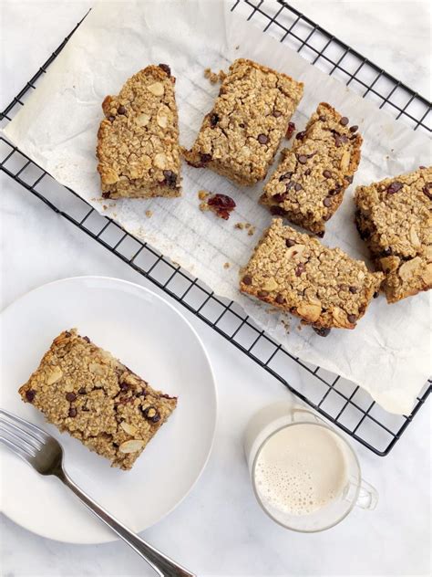 A couple of eggs bind it all together, and a light drizzle of butter on top makes it taste like a treat. Dairy-Free Baked Oatmeal Bars | The Urben Life