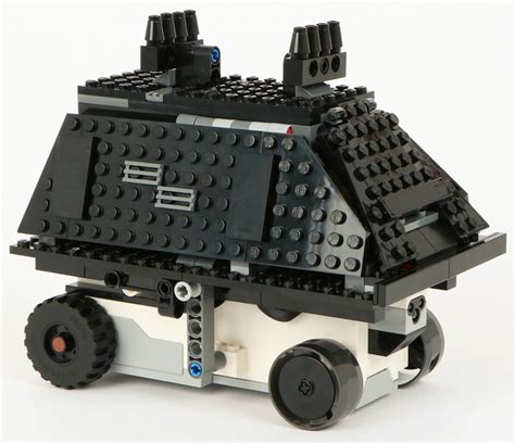 Lego Star Wars Boost Droid Commander Set 75253 Mit R2 D2 Ist Erhältlich
