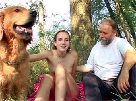 Horny Grandpa Finds A Brunette Teenage Girl Her Lost Dog Xxx Dessert