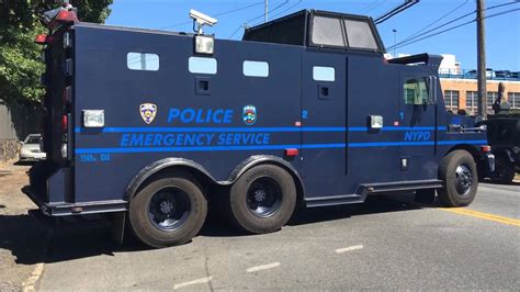 Superb Nypd Emergency Services Squad Armored Response Vehicle In