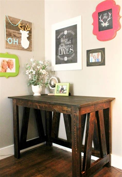 Diy Desk From 2x4s Really Easy To Follow Plans Even For A Beginner