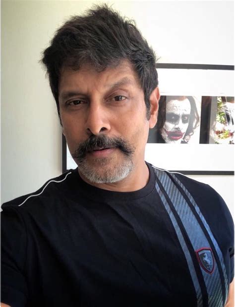 Official site of vikram publishers. Vikram (Actor) Wiki, Height, Age, Wife, Children, Caste ...