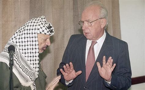 From left, arafat, king hussein, us president bill clinton and netanyahu sign an interim middle east peace agreement in october 1998. Rabin, Shimon Peres and Yasser Arafat received the ...