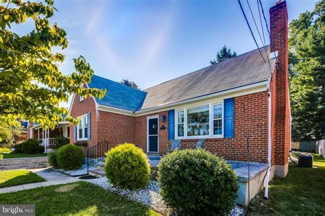 2019 Old Frederick Rd Catonsville Md 21228 Mls 1002476656 Redfin