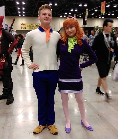 Catching Up On More Friday Cosplay From Accc2017 Flawless Fred And Daphne From Classic Scooby