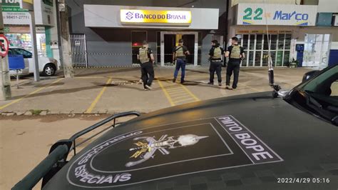 Criminosos Armados Atacam Banco E Casa Lotérica E Fazem Reféns Durante Assalto Em Divinópolis