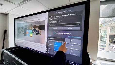 Hands On With The Dell 75 4k Interactive Touch Monitor