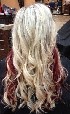 Just make sure not to make the blonde too light. 12 Beautiful Blonde Hairstyles With Red Highlights ...