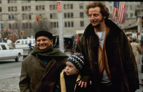 There Is A Huge Plot Hole In Home Alone That The Director Cant Explain
