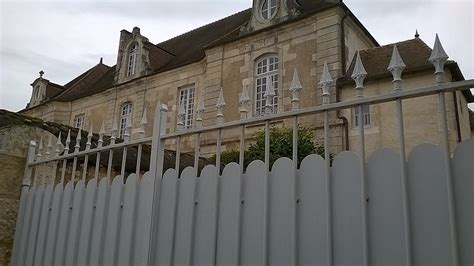 Коньяк шато де монтифо хо. Hôtel de Moussac à Montmorillon | Musée du Patrimoine de ...