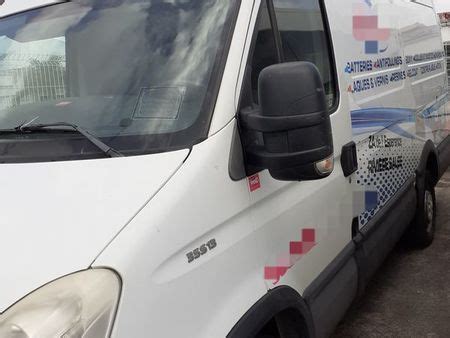 Iveco Daily Iveco Daily Fg A Debattre Occasion Le Parking