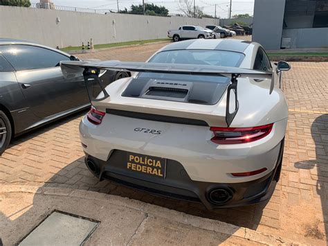 Operação Super Trunfo da Polícia Federal mira quadrilha especializada