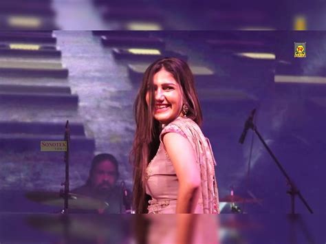 Sapna Choudhary Watch Sapna Choudhary Hit Dance Video On Haryanvi Song