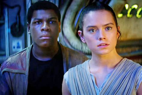 John Boyega Addresses Chances Of A Future Finnrey Romance The Mary Sue