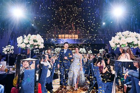 Jennica and Xin Ying's Elegant and Timeless Wedding at JW Marriott