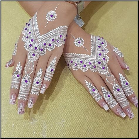 Amazing White Mehndi Designs 2020 Collection For Hands & Feet