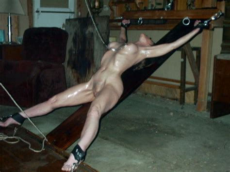 114 In Gallery Women Stretched On The Torture Rack