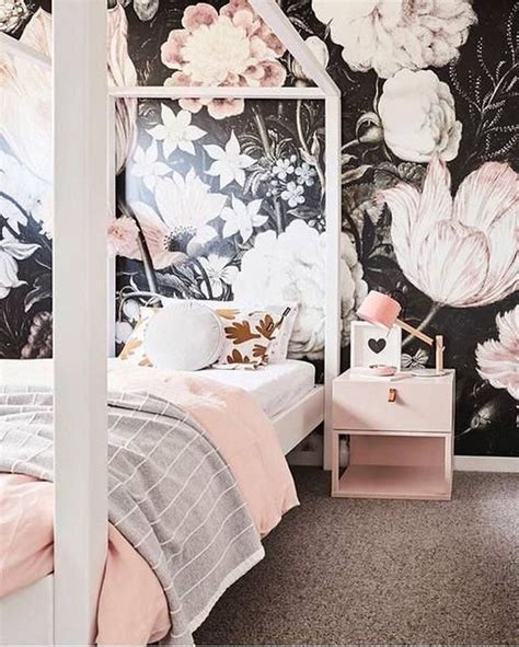 46 Romantic Bedroom Decor Ideas With Floral Theme Romantic Bedroom