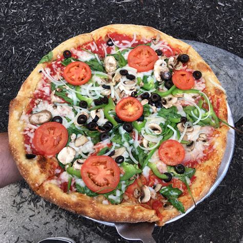 Why Mellow Mushroom Is The Best Vegan Pizza Chain Trioplantbased
