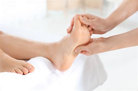 Info Kesehatan Pria Dan Wanita: Cara Mengobati Rematik pada Kaki
