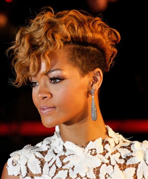 25 Best Rihanna Short Hair Styles Fashion Icon To Follow Rihanna