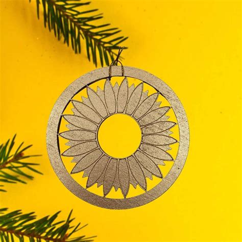Sunflower Christmas Ornament T Tag Or Table Placement Holder