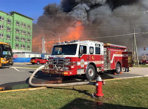 Massive Fire Destroys Fairfax Co Building Under Construction Smoke
