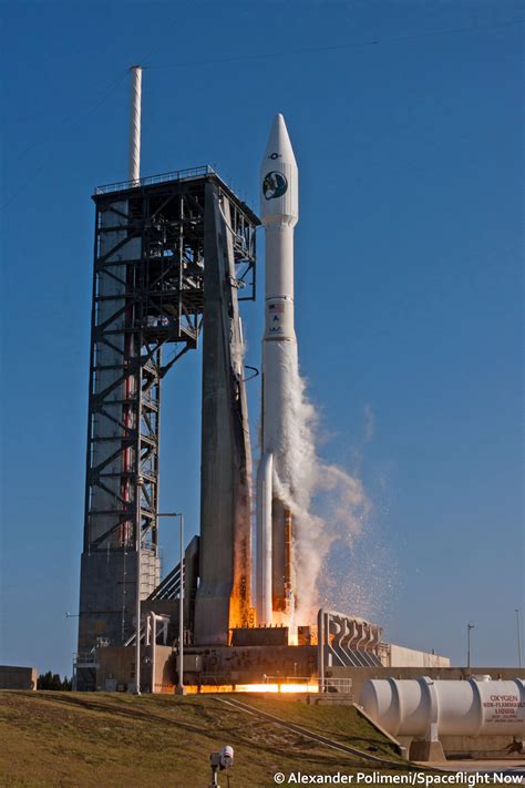 Photos More Shots Of Thursdays Atlas 5 Rocket Launch Spaceflight Now