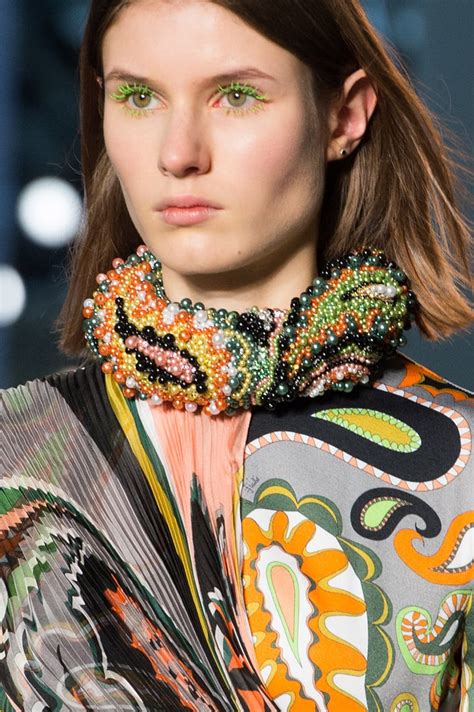 Emilio Pucci Aw 2017 Hair And Makeup Fall 2017 Milan Fashion Week