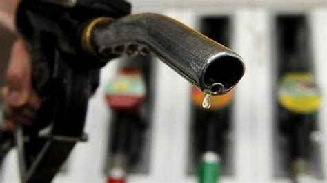 سعر الدولار في سوريا اليوم الخميس. ارتفاع سعري البنزين والمازوت 200 ل وانخفاض سعر الغاز ل