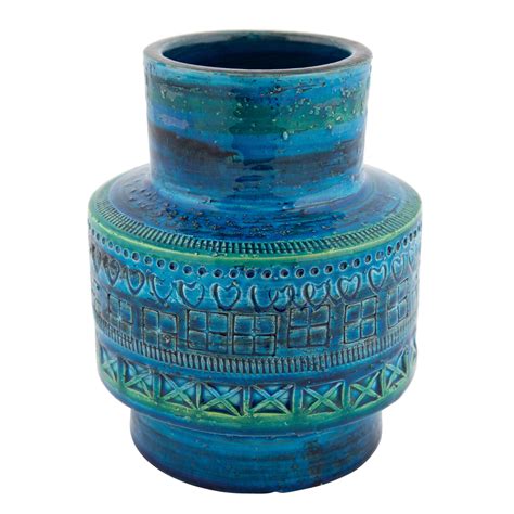 28 Best Very Large Ceramic Vases 2024