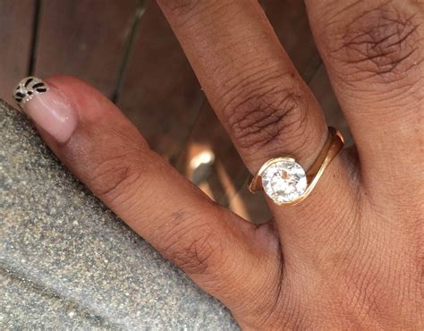 Https://tommynaija.com/wedding/how To Find A Lost Wedding Ring Diamond