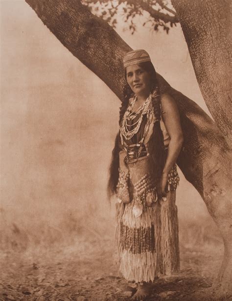 Fascinating Portraits Of The Native American Hupa Tribe The Vintage News