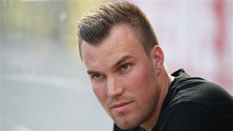 1.86 m (6 ft 1 in) playing position(s): Kevin Großkreutz: Weltmeister steht bei Darmstadt vor ...